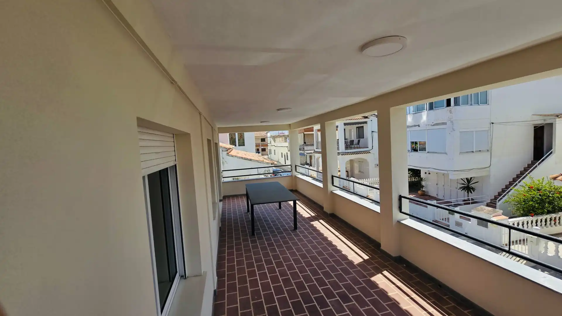 Terrassa de Àtic en venda en Oliva amb Terrassa i Moblat