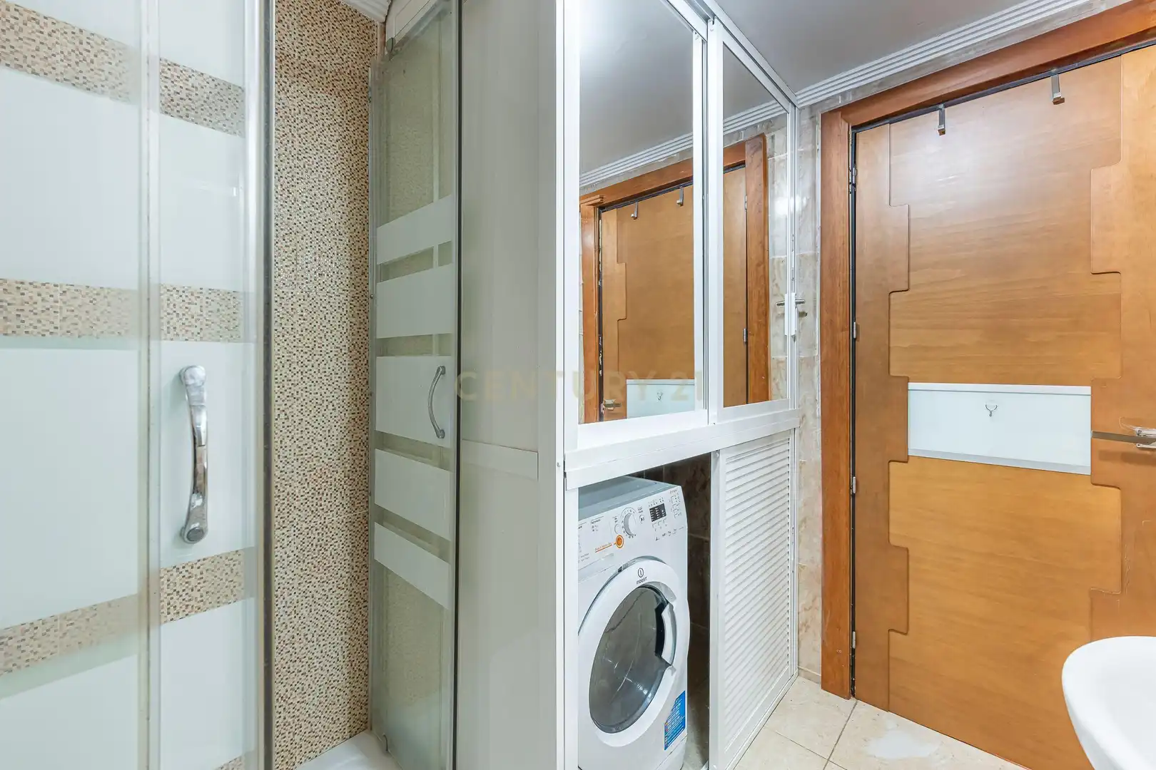 Baño de Estudio en venta en Mijas con Jardín privado y Piscina comunitaria
