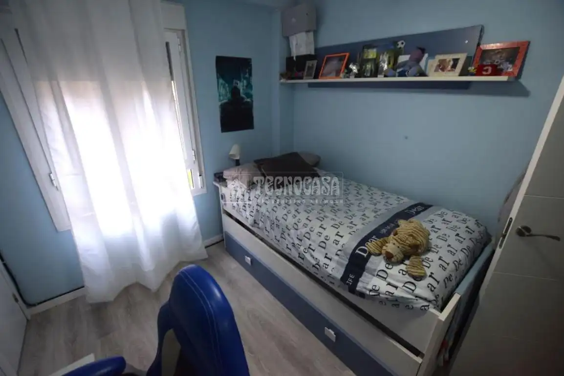 Dormitori de Pis en venda en Fuenlabrada amb Aire condicionat i Calefacció