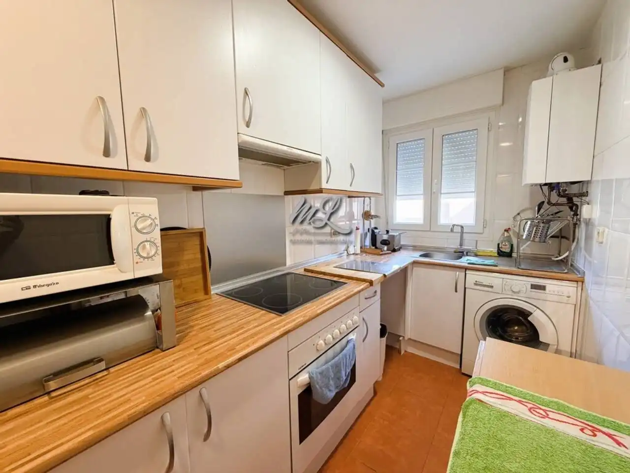Cocina de Piso en venta en Olías del Rey con Aire acondicionado, Calefacción y Parquet