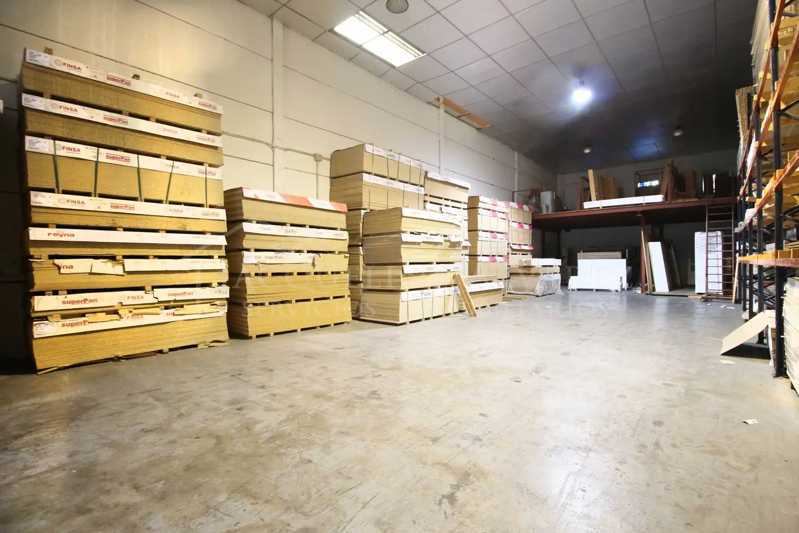 Nave industrial en venta en Pintores - Ferial