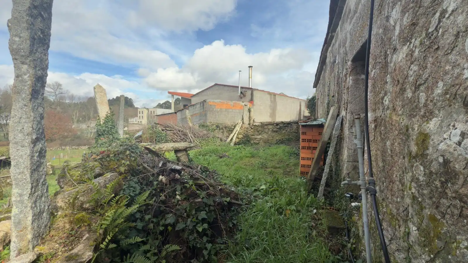 Casa o xalet en venda en Maside amb Jardí privat