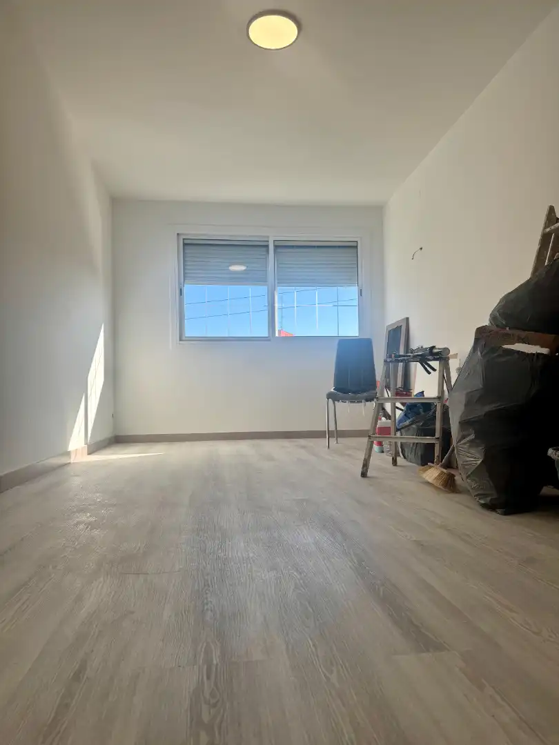 Habitación de Piso en venta en Cornellà de Llobregat