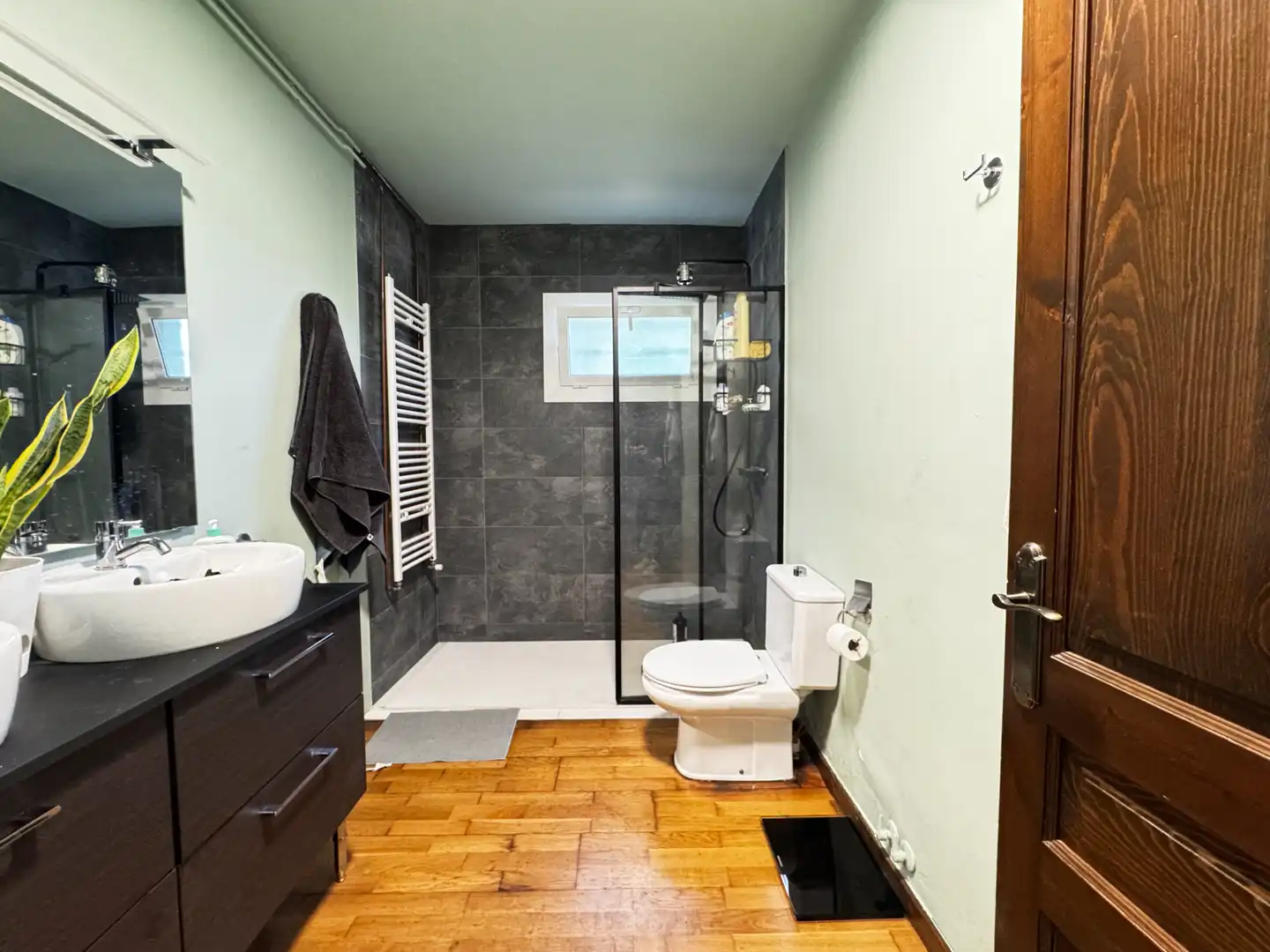 Baño de Casa o chalet en venta en Vallgorguina con Aire acondicionado, Calefacción y Jardín privado