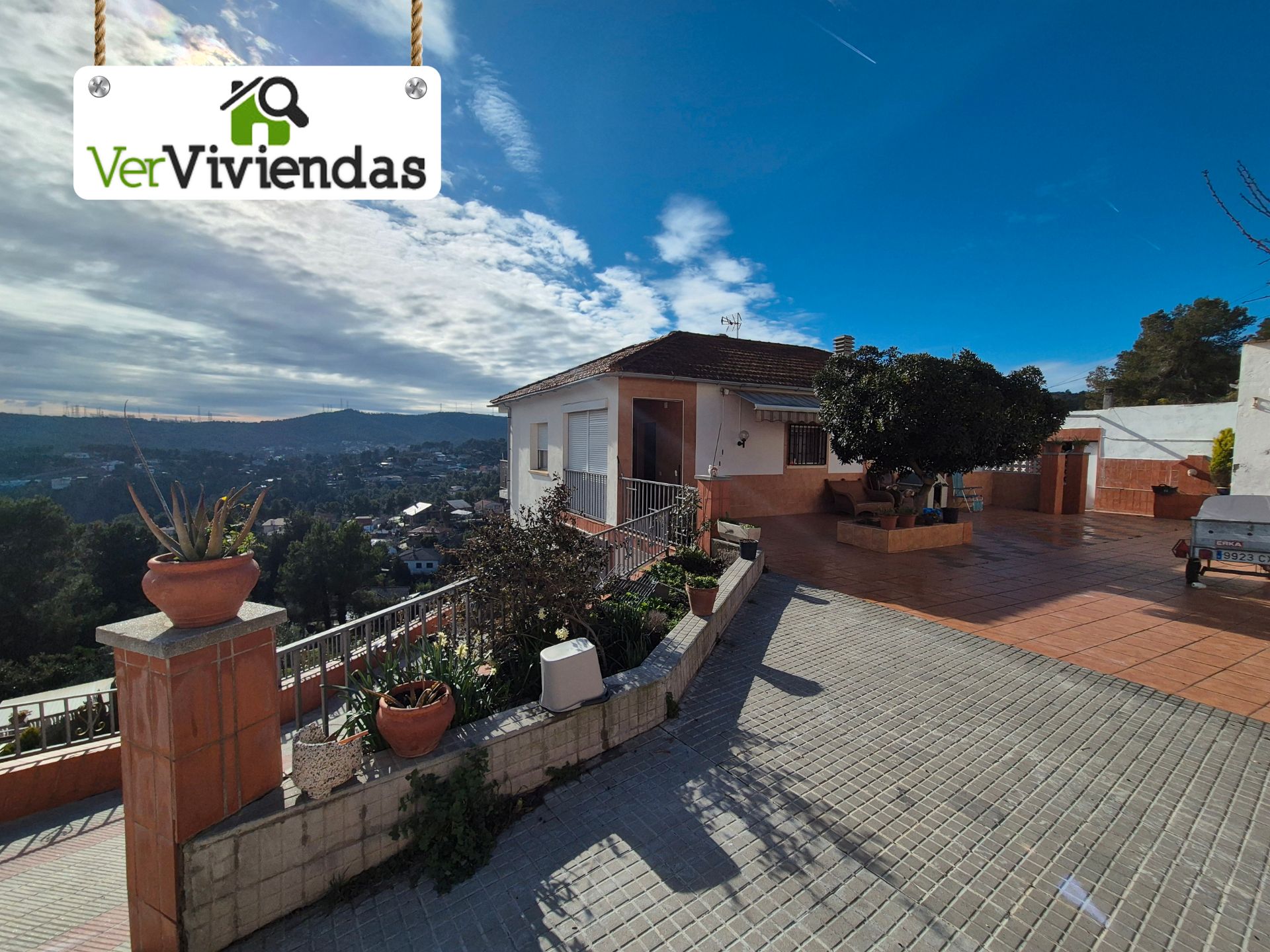 Exterior view of House or chalet for sale in Vallirana  with Air Conditioner, Heating and Private garden