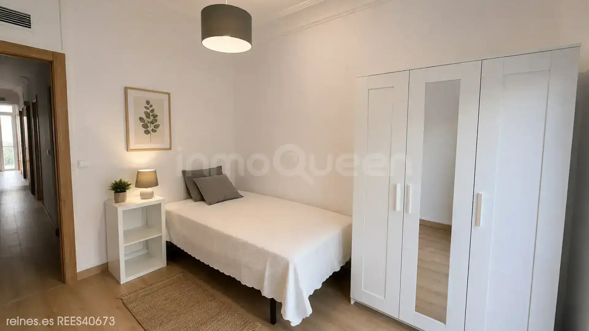 Bedroom of Flat for rent in Zaragoza  with Heating, Terrace and Furnished