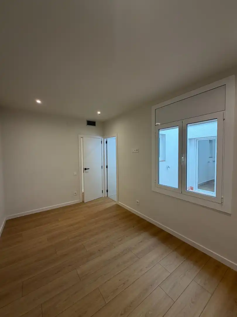Piso en venta en Sabadell con Aire acondicionado, Calefacción y Terraza