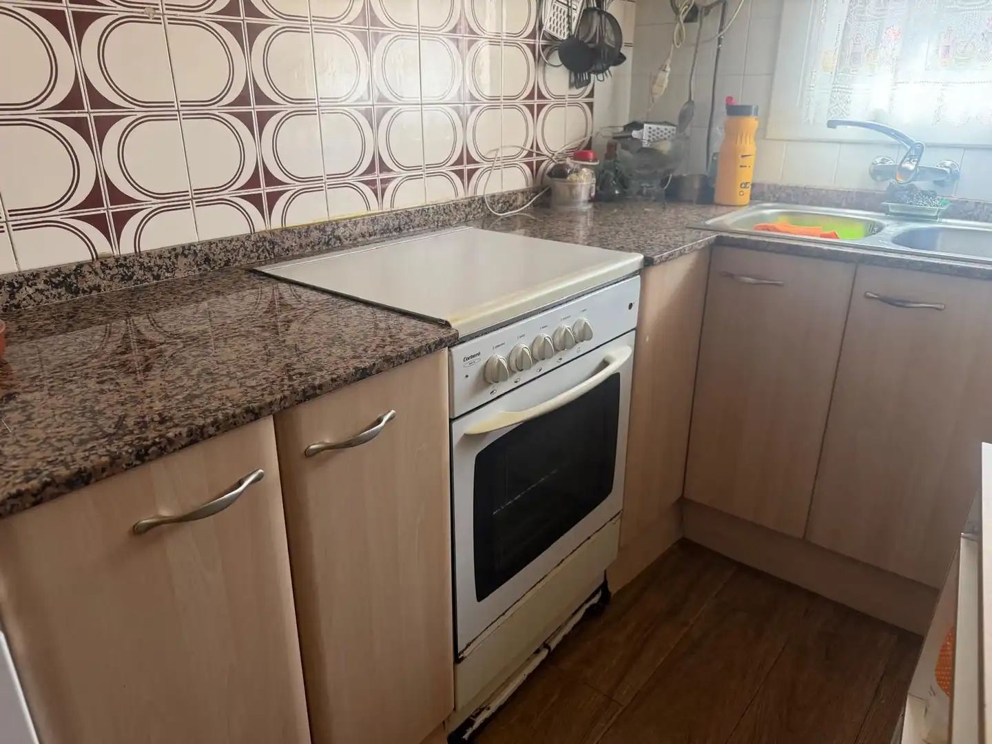 Kitchen of Flat for sale in Barcelona  with Air Conditioner and Furnished