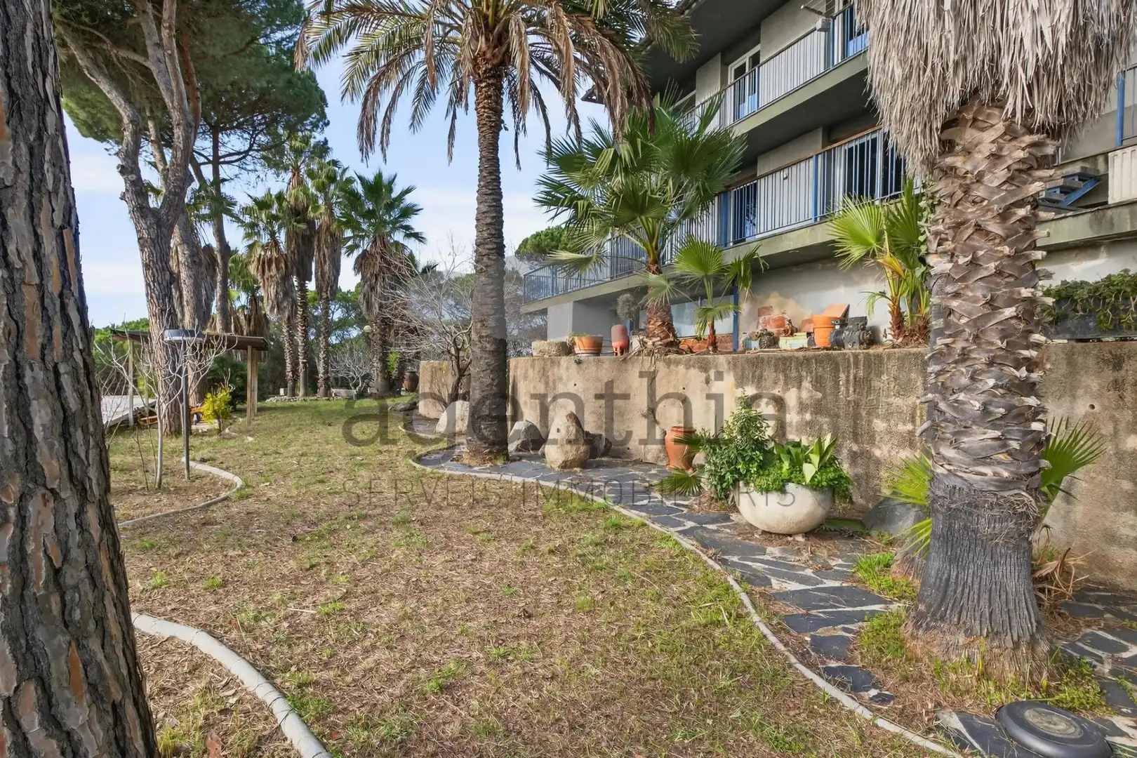 Jardí de Casa o xalet en venda en Llambilles amb Aire condicionat, Calefacció i Terrassa