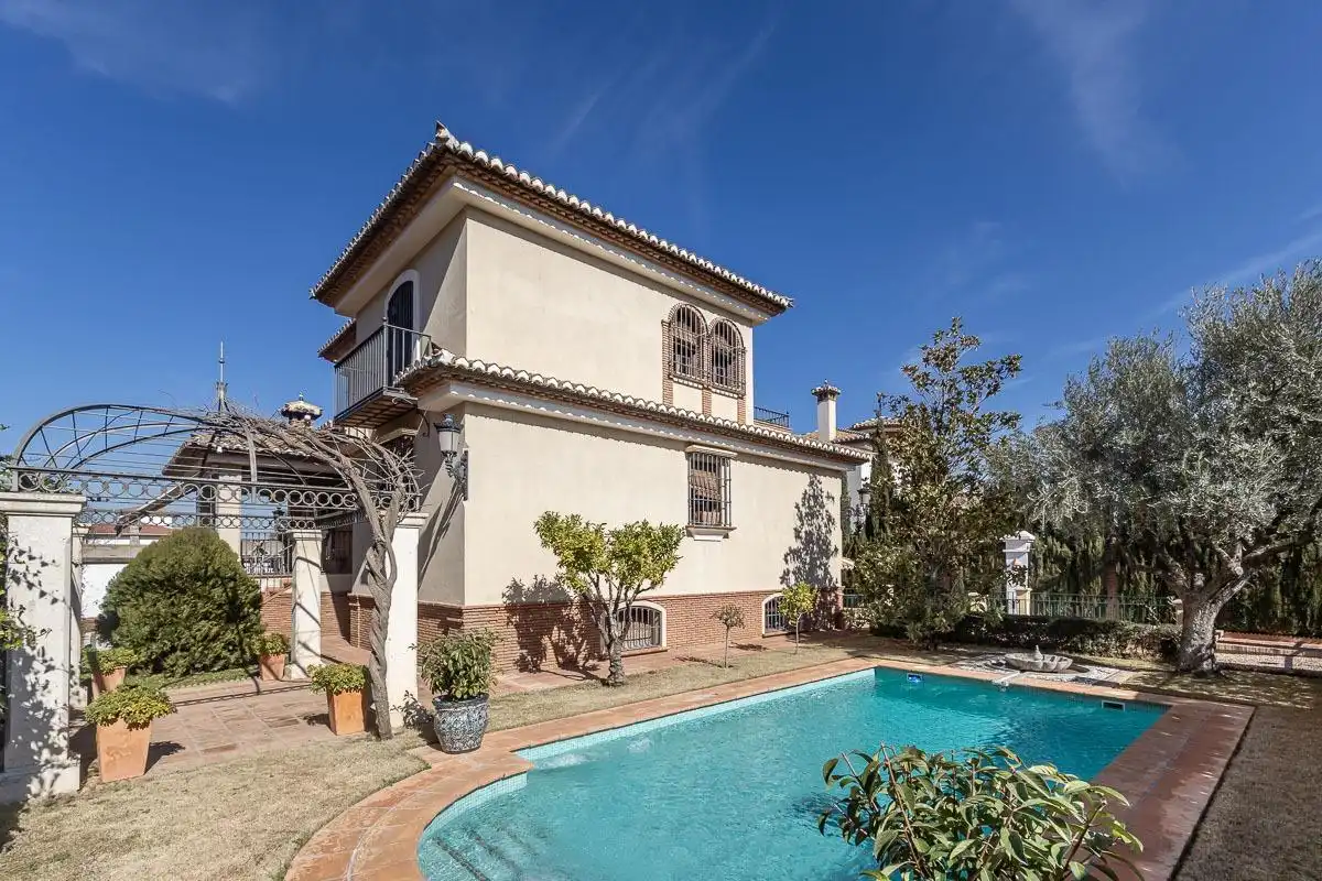 Villa mit Pool zum Verkauf in Calle DE LAS CAÑAS