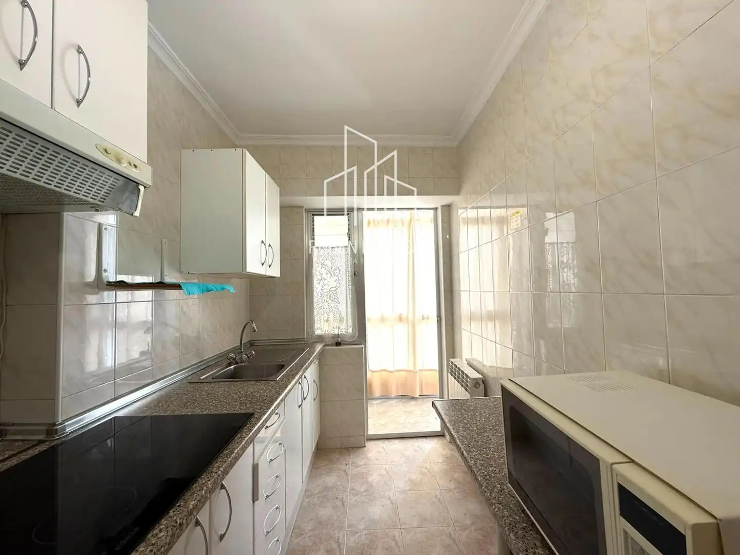 Kitchen of Flat for rent in Salamanca  with Heating, Terrace and Furnished