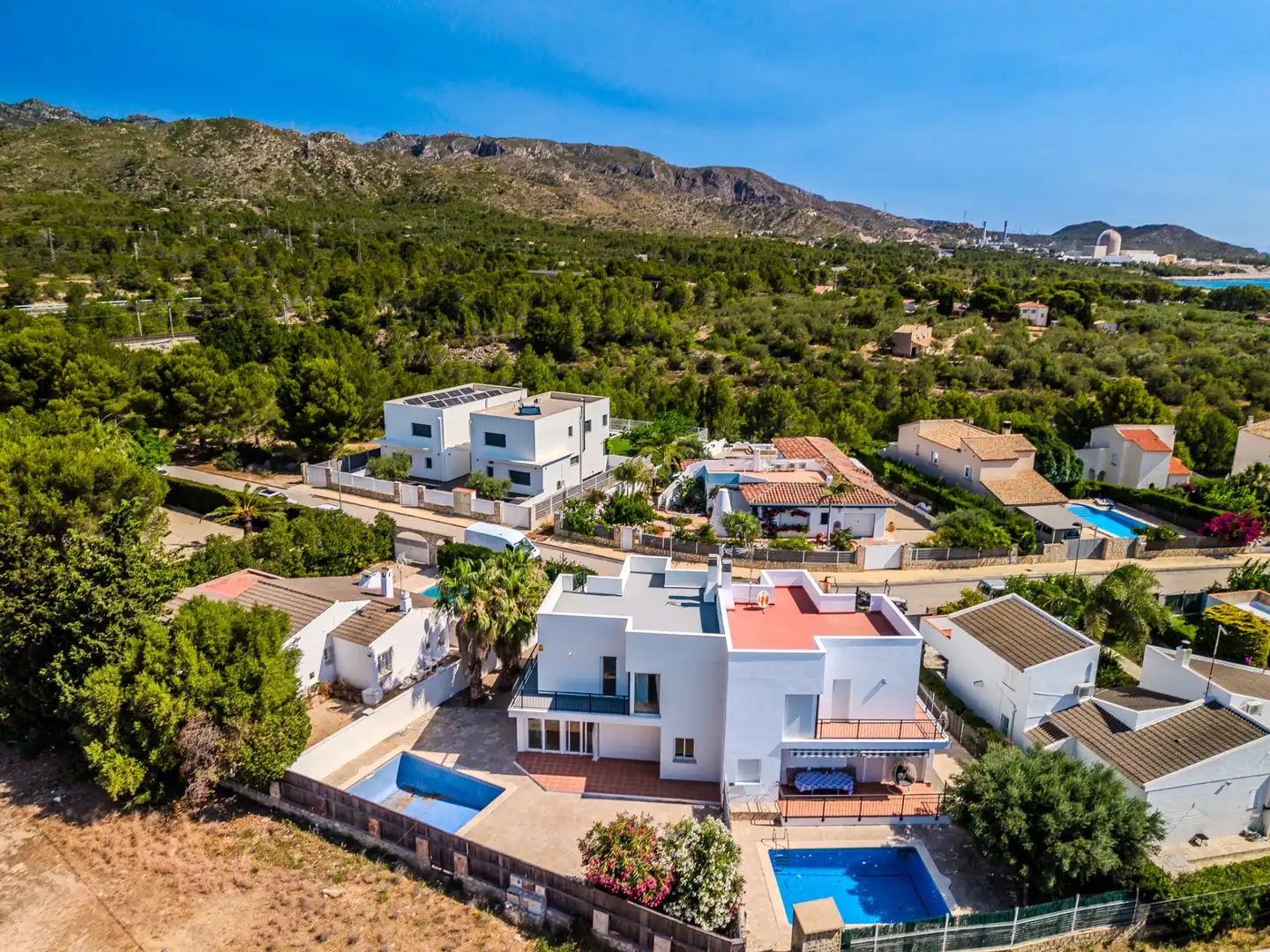 Vista exterior de Casa o chalet en venta en L'Ametlla de Mar  con Aire acondicionado, Calefacción y Jardín privado
