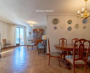 Sala d'estar de Pis en venda en Vitigudino amb Calefacció, Parquet i Balcó
