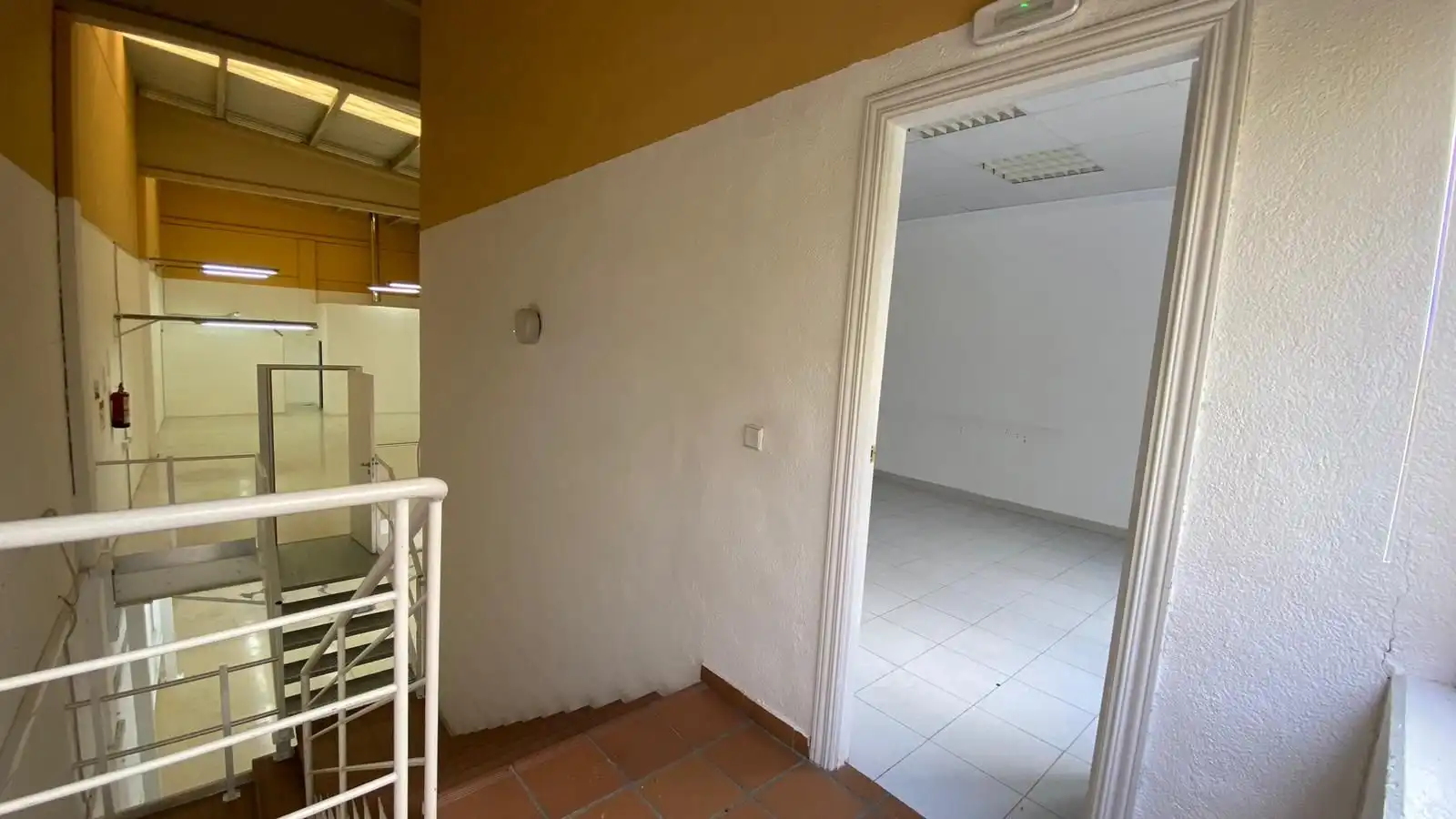 Geschaftsraum zur Miete in Las Rozas de Madrid mit Heizung