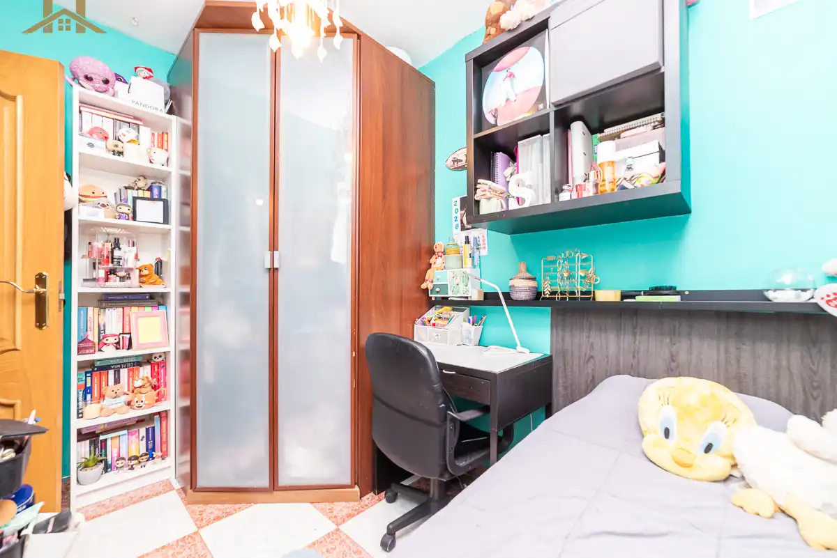 Bedroom of Flat for sale in Leganés