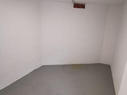 Box room to rent in  Huelva Capital