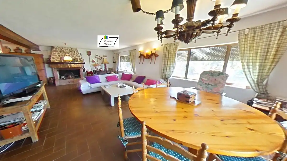 Comedor de Casa o chalet en venta en Muñogrande con Calefacción, Jardín privado y Trastero