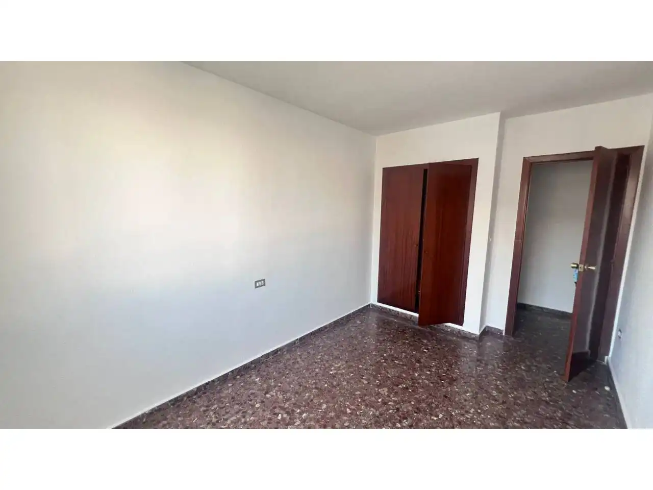 Flat for rent in Avenida Pere IV, Llombai