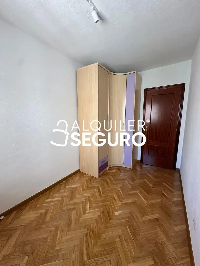Piso de alquiler en de las Retamas, Prado Santo Domingo - Ensanche