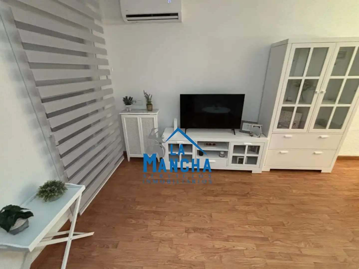 Sala de estar de Piso de alquiler en Albacete con Aire acondicionado, Calefacción y Amueblado
