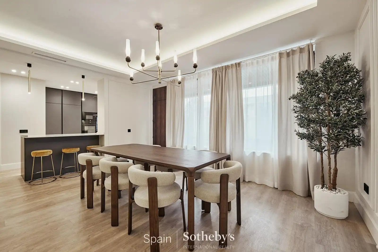 Apartamento con ascensor en venta en Calle de María de Molina, imagen 2