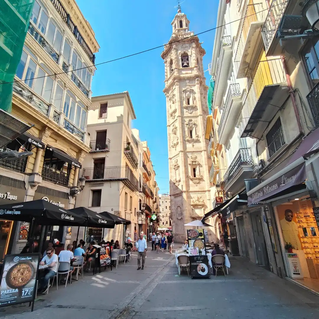 Vista exterior de Piso en venta en Ciutat Vella 