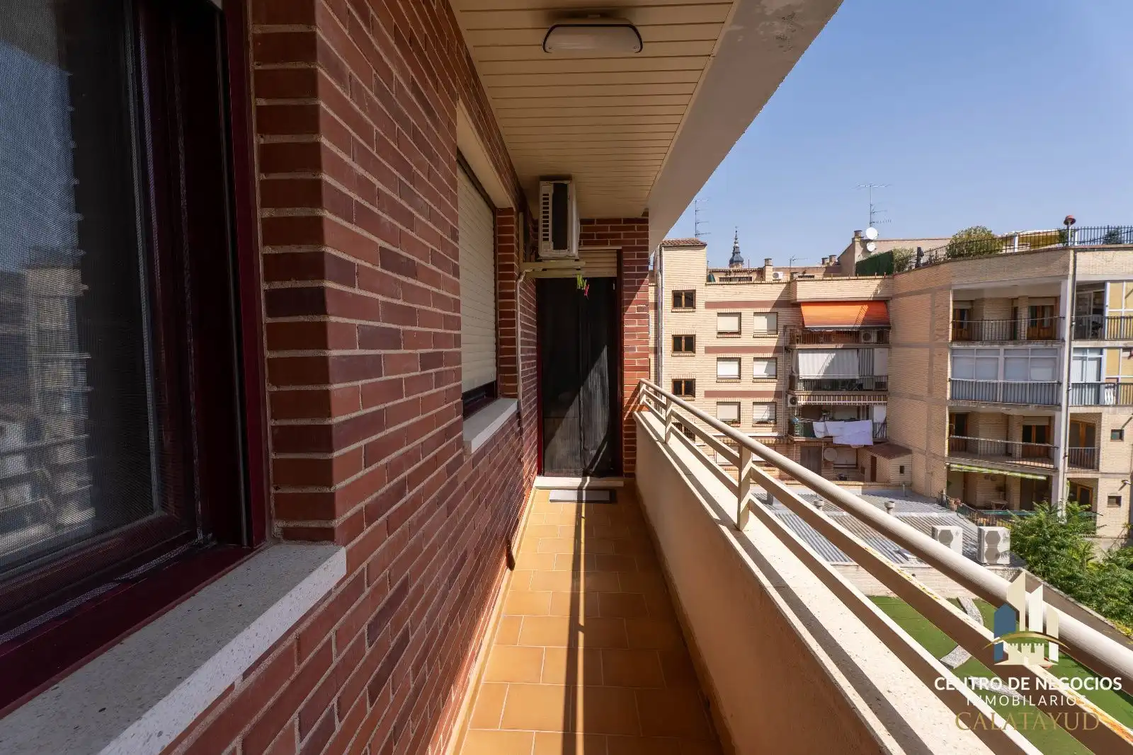 Terrassa de Pis per a compartir en Calatayud amb Aire condicionat, Calefacció i Parquet