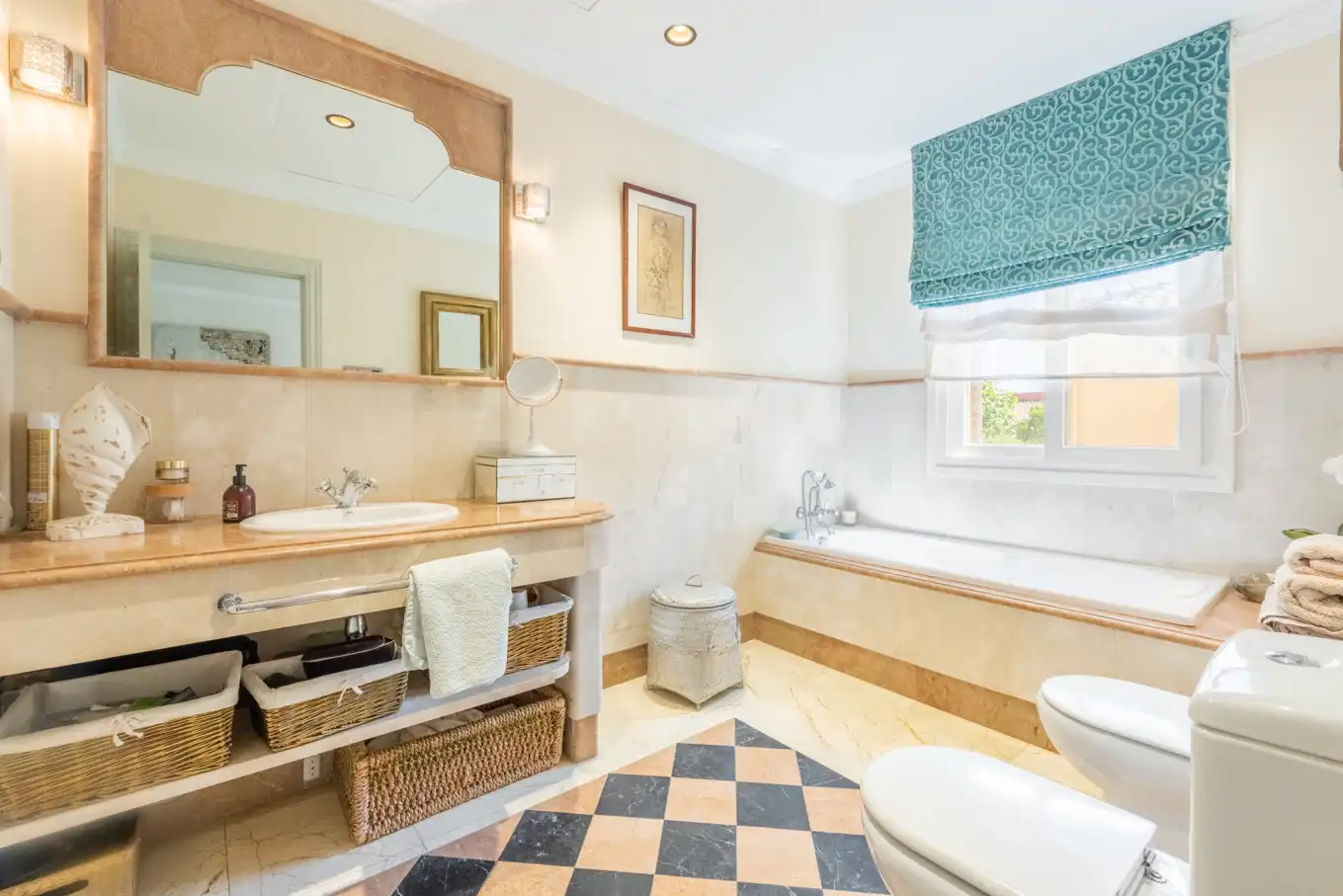 Casa con piscina en venta en Benahavís pueblo, imagen 16