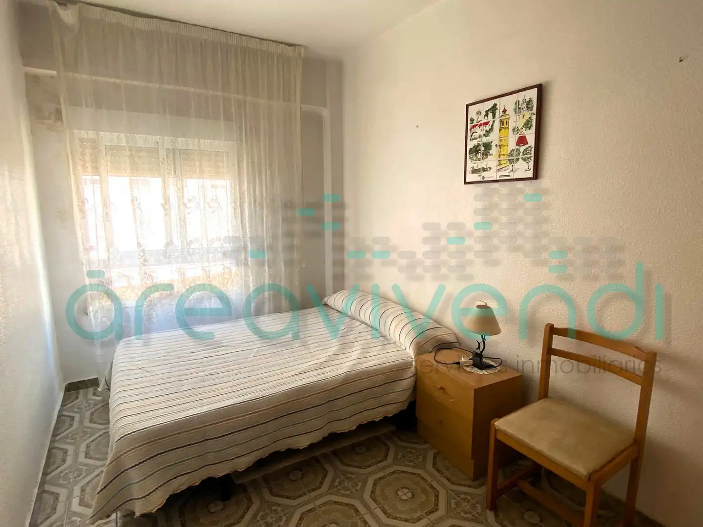 Habitación de Piso en venta en Castellón de la Plana / Castelló de la Plana con Aire acondicionado y Amueblado
