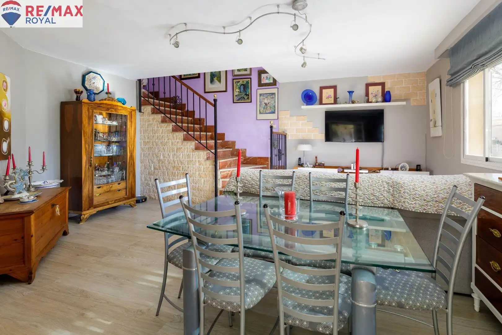 Casa adosada en venda a L'Olivera, Nord