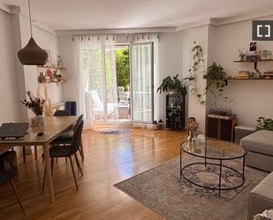 Living room of Flat to rent in Las Rozas de Madrid  with Air Conditioner, Heating and Furnished