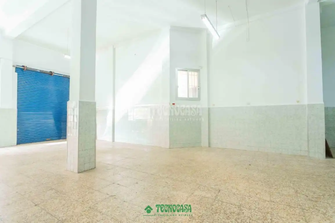 Local comercial en venda a C. Cardenal Herrera Oria, imagen 6