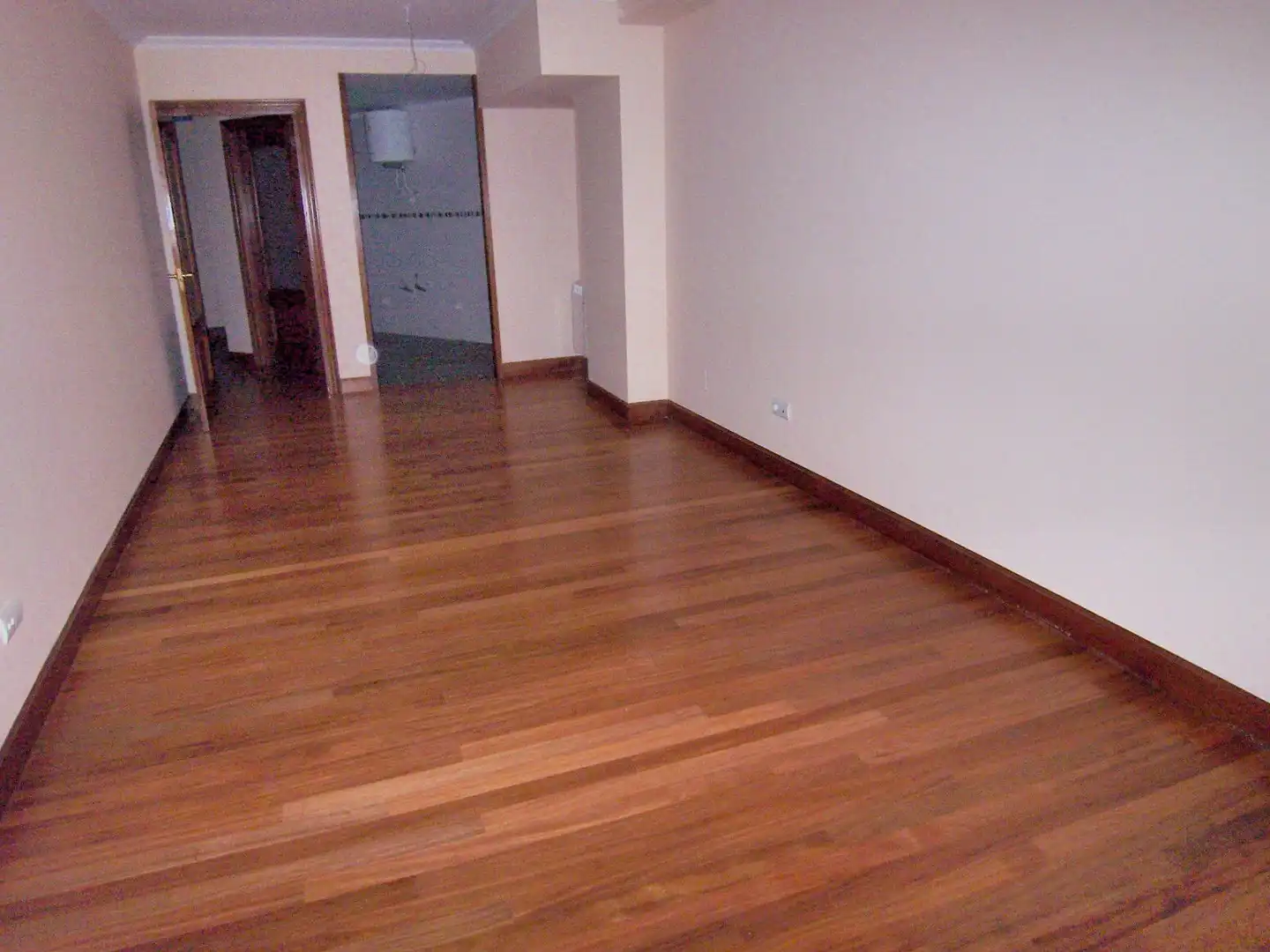 Piso en venta en Santoña con Calefacción y Balcón