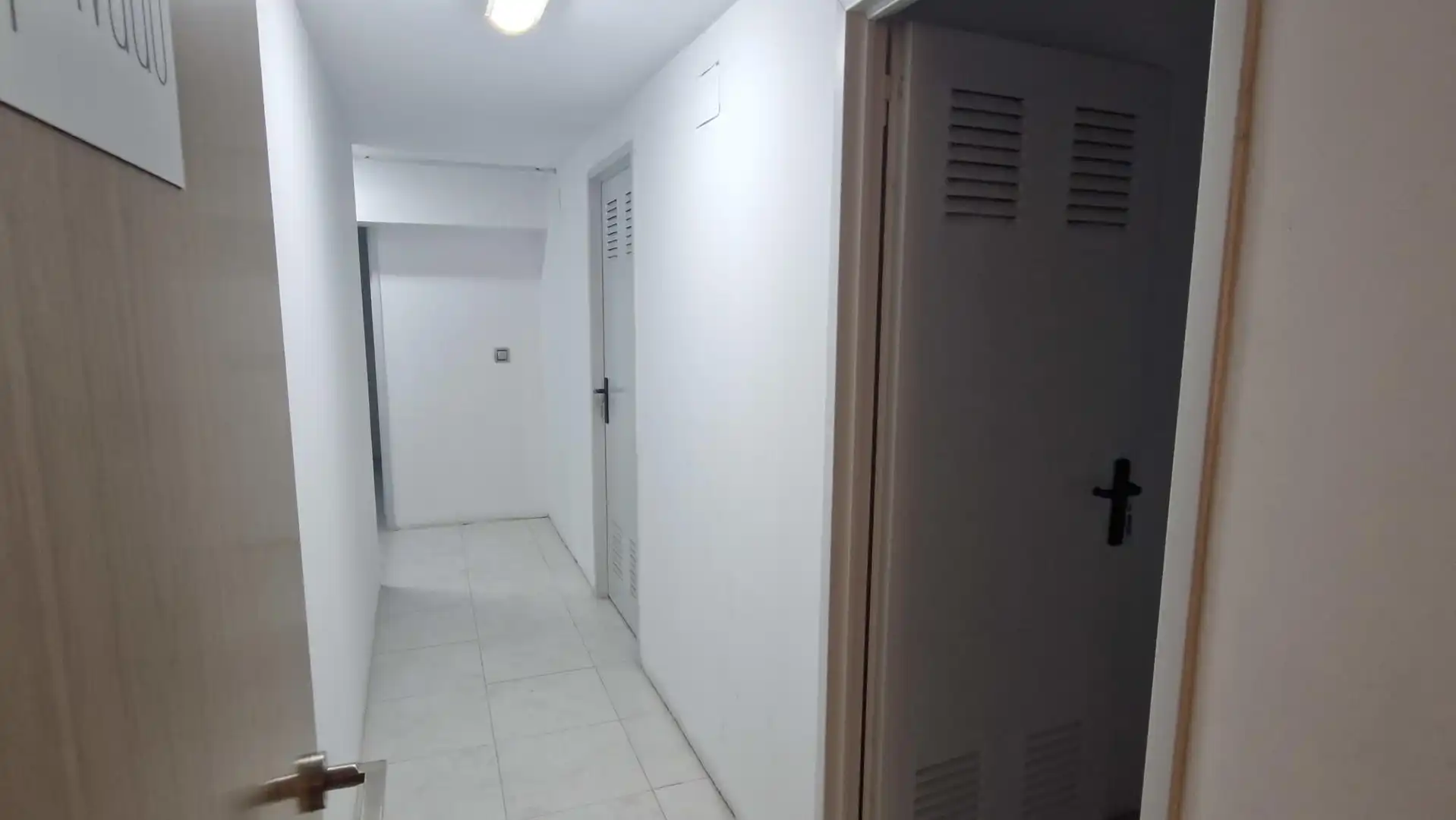 Büro zur Miete in Rúa Xosé Chao Rego 8, Santiago de Compostela, España, imagen 27