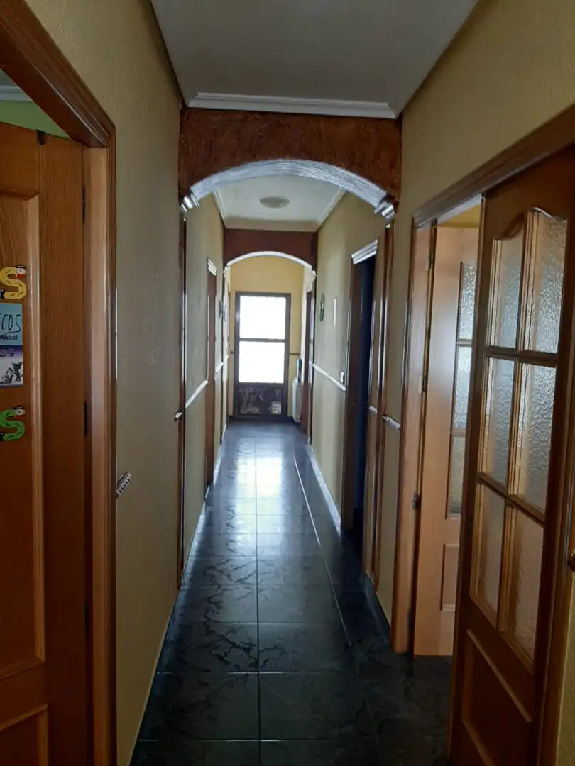 Casa adosada en venta en Robledo con Aire acondicionado, Calefacción y Amueblado