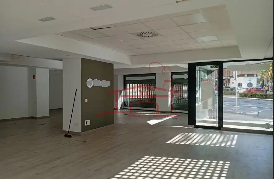 Local comercial de lloguer a Durango, imagen 3