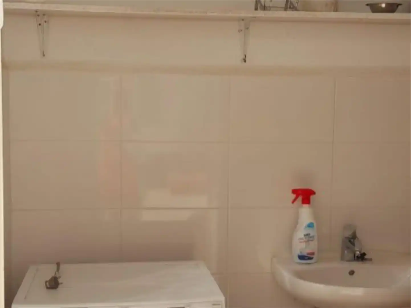 Badezimmer von Wohnung zur Miete in Torrevieja mit Klimaanlage