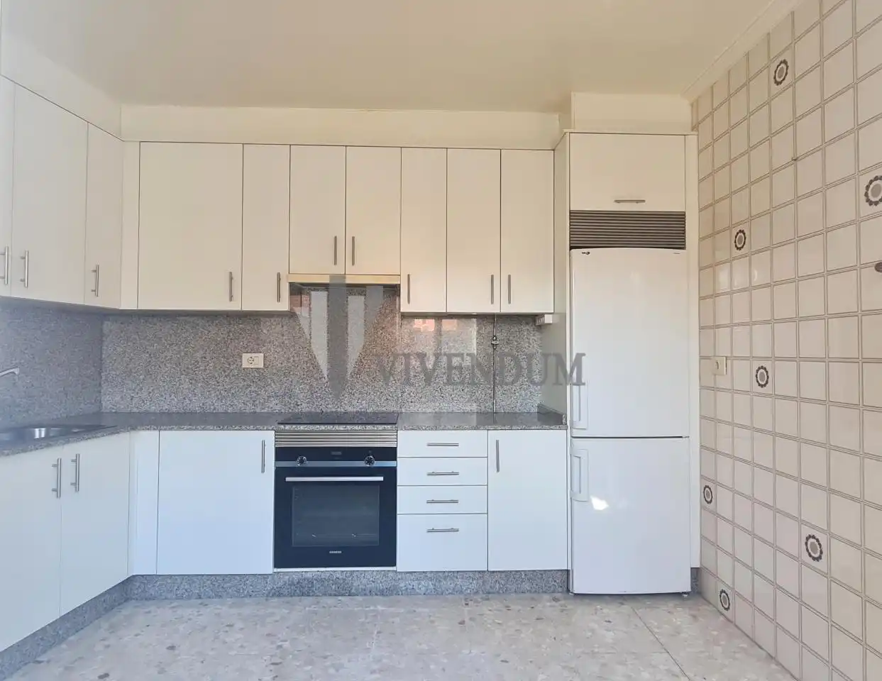 Cocina de Casa o chalet en venta en Vigo  con Calefacción, Jardín privado y Terraza