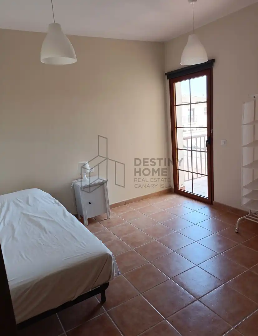 Dormitori de Casa adosada de lloguer en La Oliva