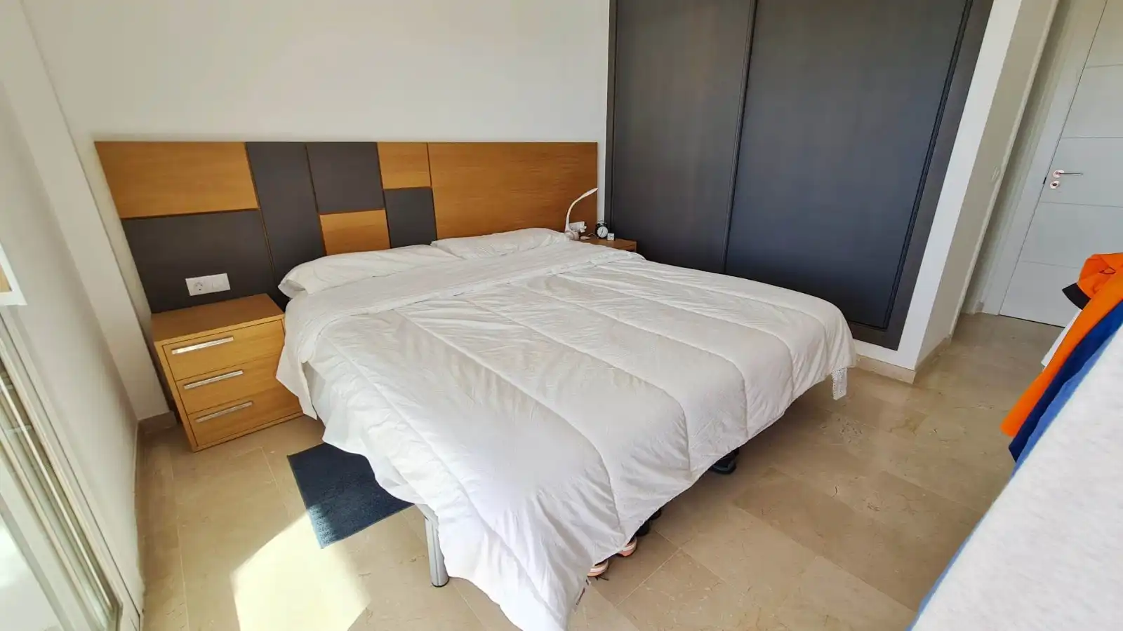 Dormitori de Casa o xalet en venda en Benalmádena amb Aire condicionat, Jardí privat i Terrassa