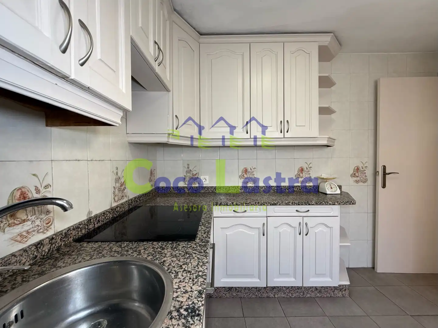 Cocina de Piso en venta en Salamanca con Calefacción y Balcón