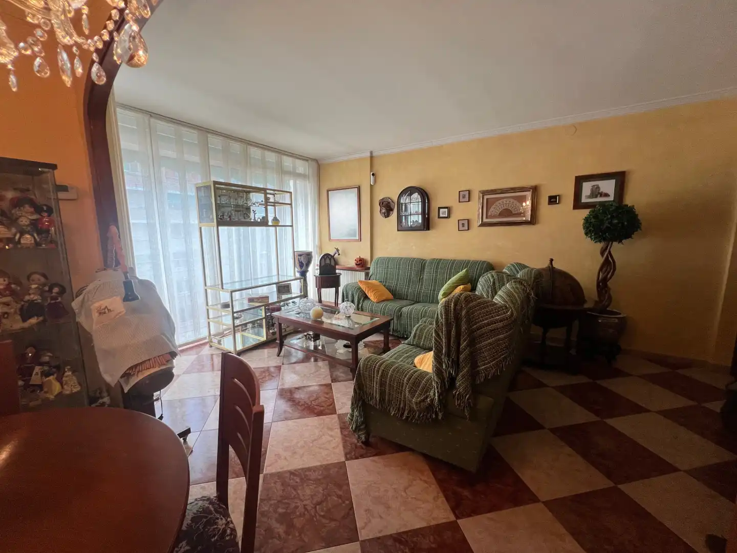 Sala de estar de Piso en venta en Molins de Rei, Barcelona