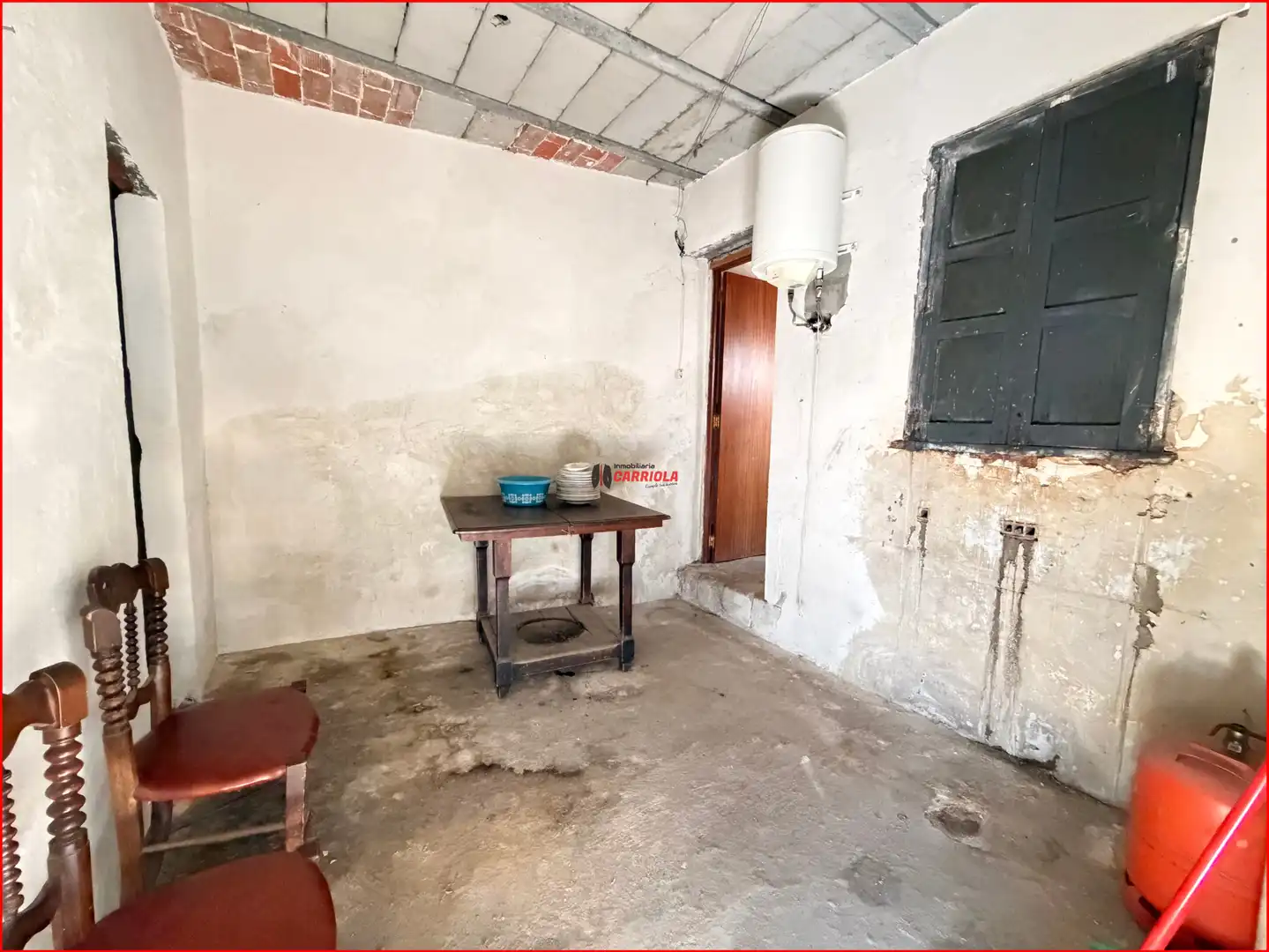 Casa adosada en venta en La Torre de Esteban Hambrán