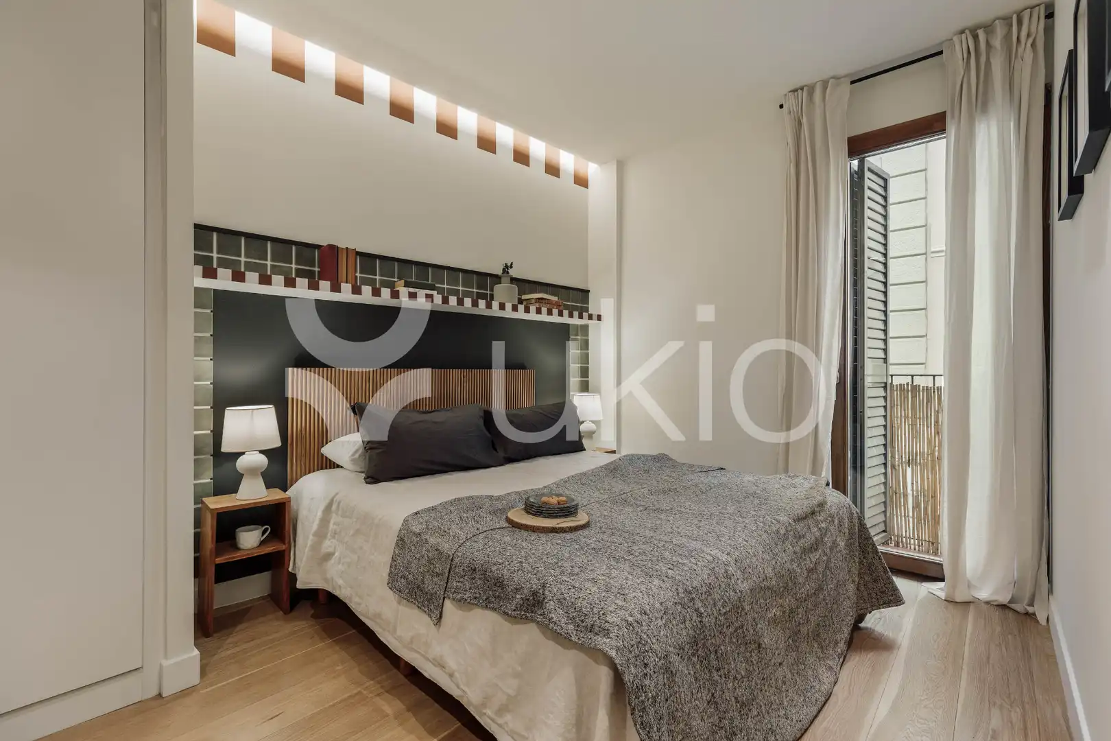 Apartamento con piscina en alquiler en Carrer de Josep Torres, imagen 6