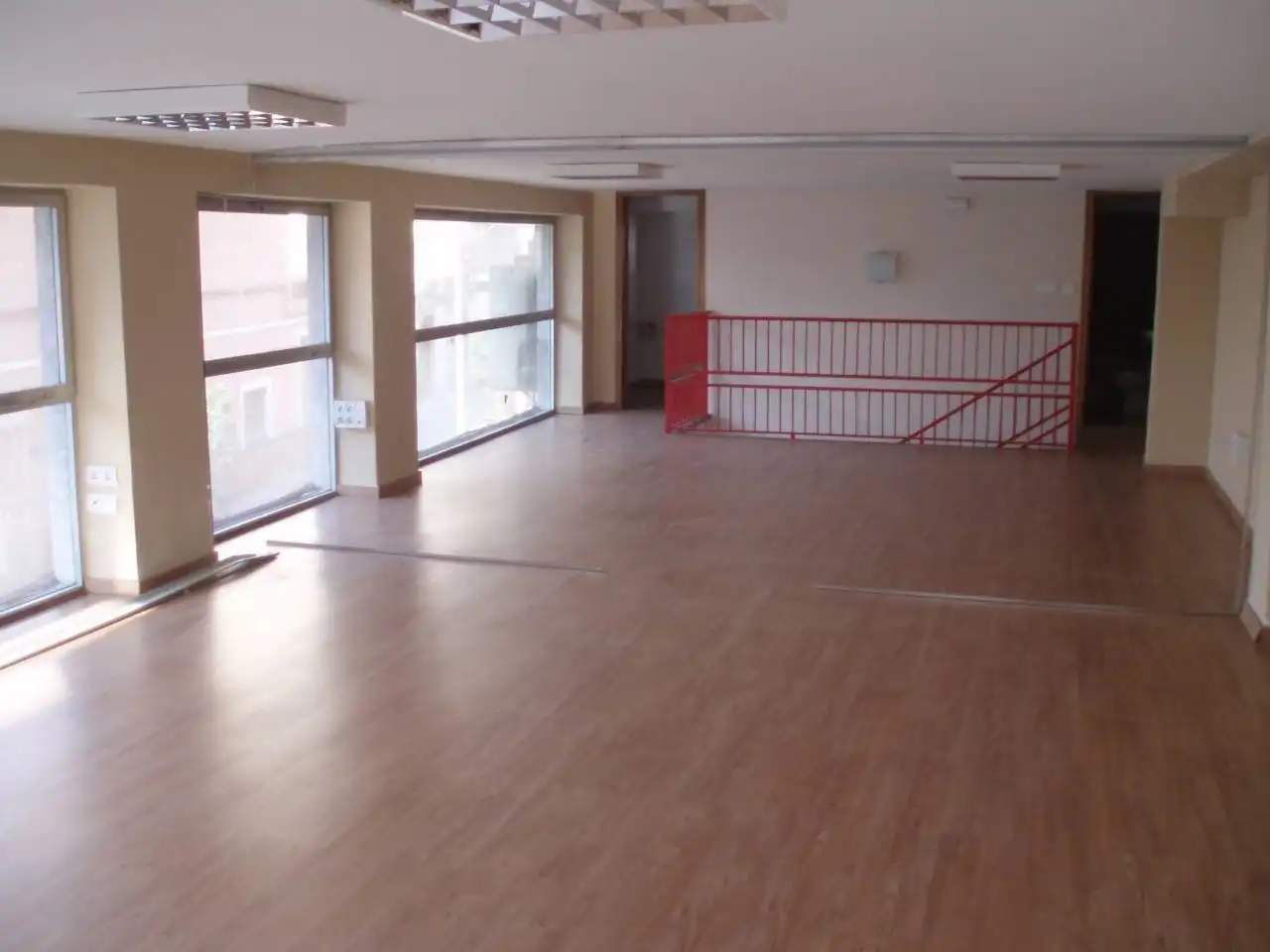 Local commercial à vendre à Calle RAMON Y CAJAL, imagen 7