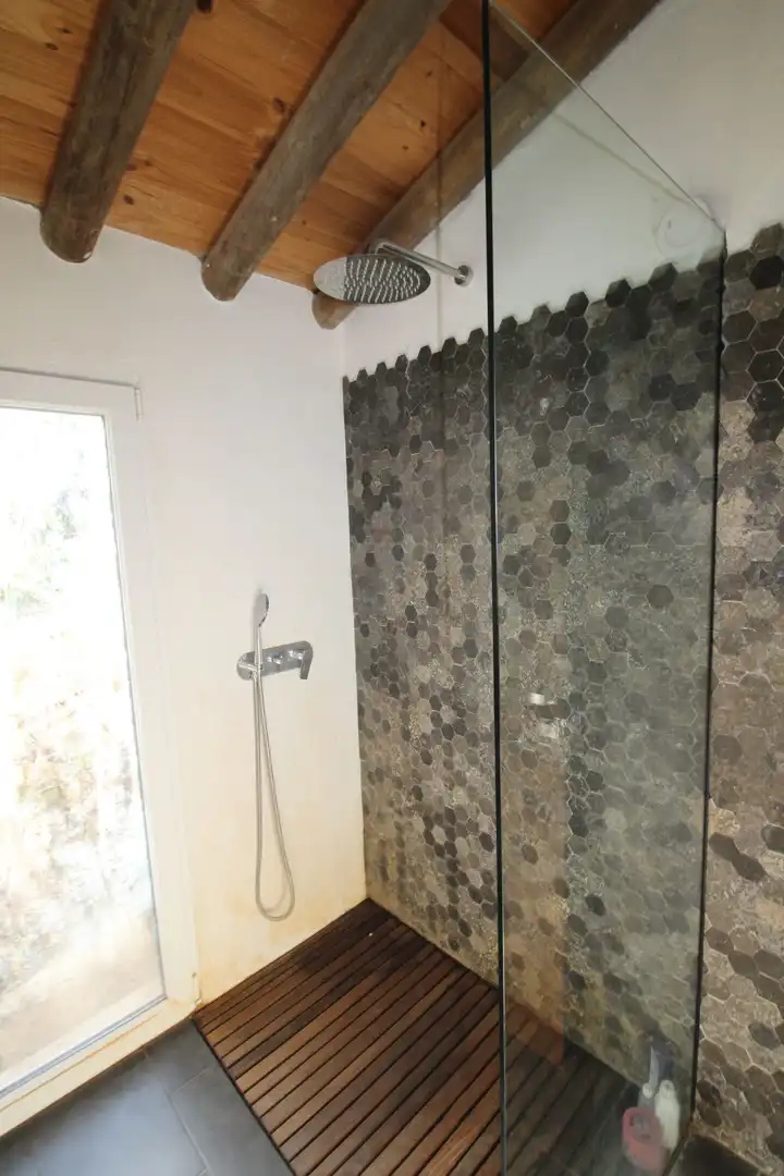 Bany de Finca rústica en venda en Almogía amb Calefacció, Jardí privat i Terrassa