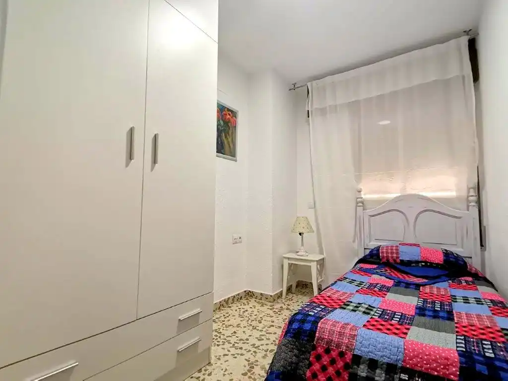 Habitación de Piso de alquiler en Málaga con Aire acondicionado, Calefacción y Terraza