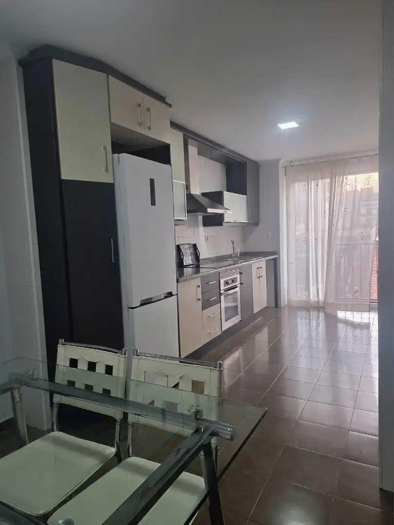 Kitchen of Apartments for sale in Plaza Castelar - Mercado Central