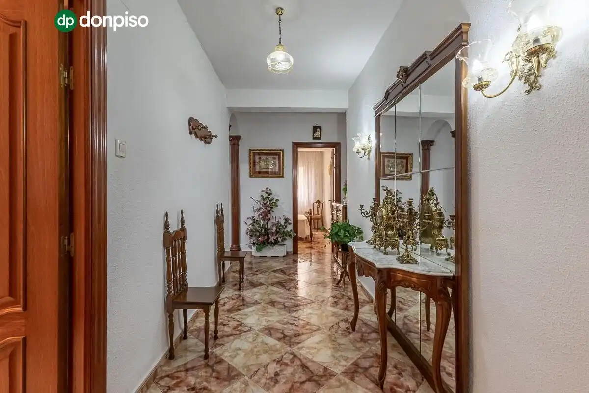 Piso en venta en Granada con Aire acondicionado, Calefacción y Terraza