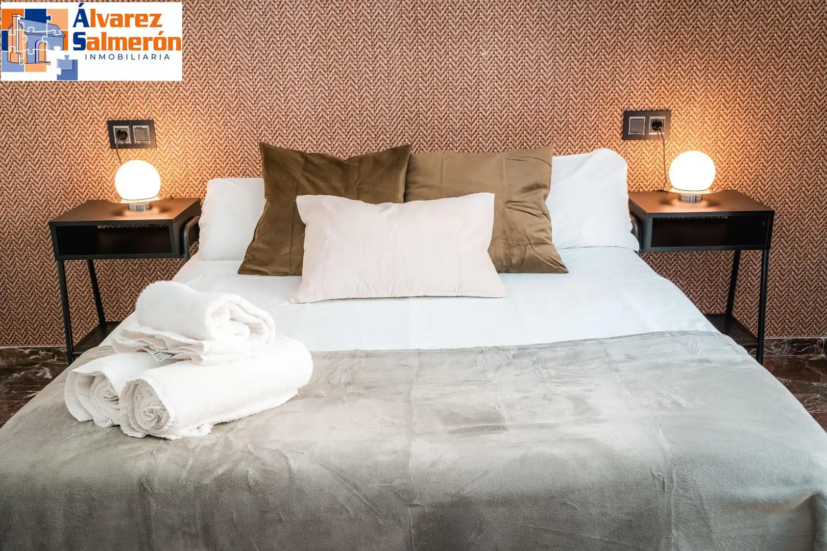Bedroom of Flat for sale in Granada